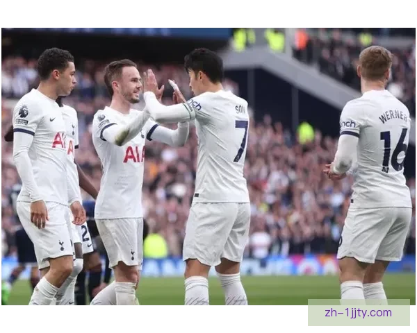 热刺麦迪逊暖心邀病童观赛互动